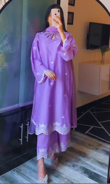 Lavender Petal – 2PC