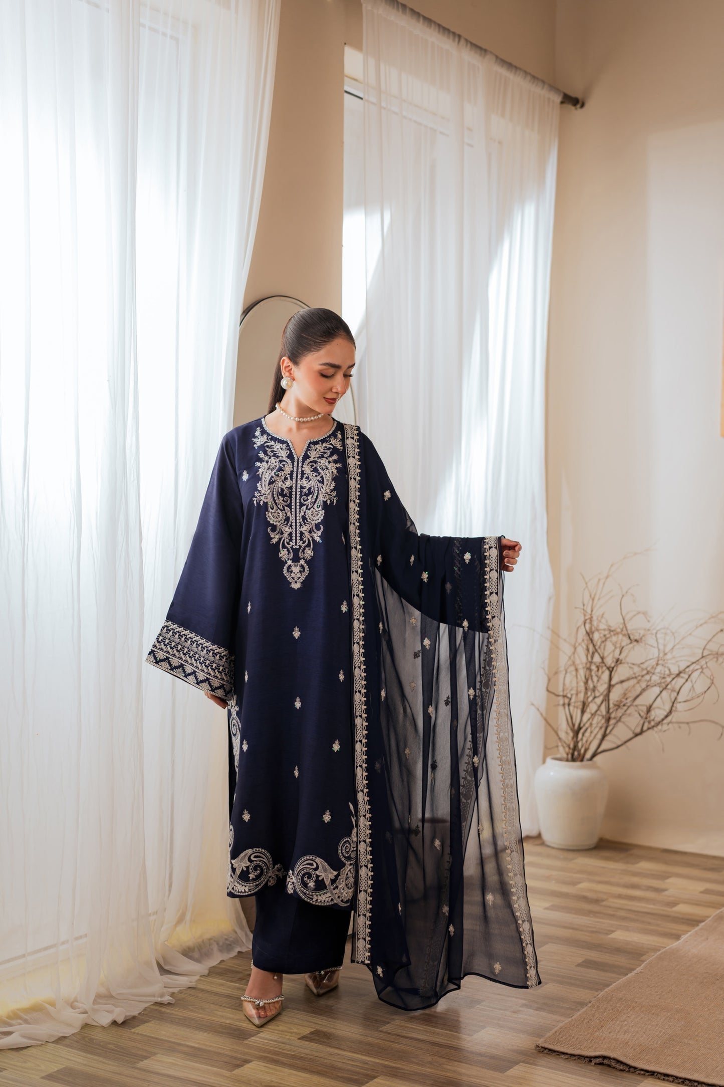 RABEEL – Navy Blue Embroidered Marina 3 Piece Winter Suit with Chiffon Dupatta