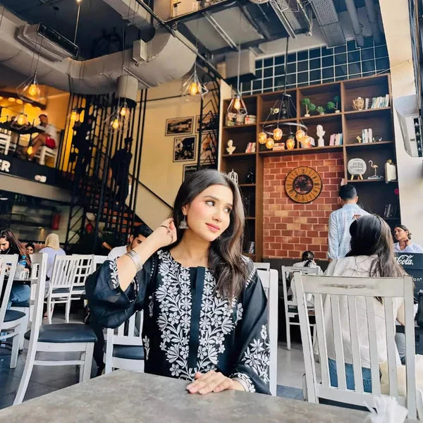 Black Bloom Kurti-2pcs