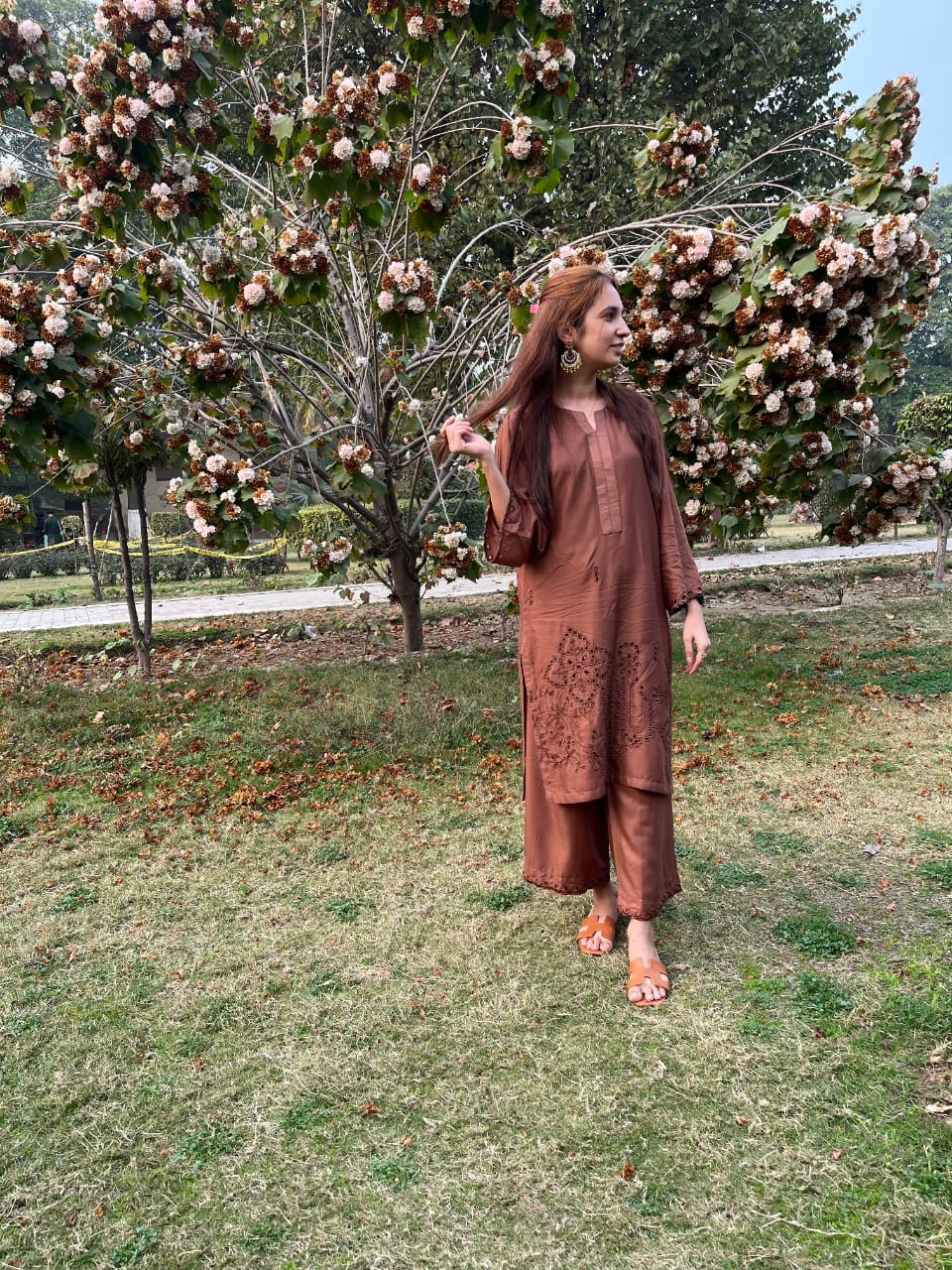 Aria Clay – Linen Two-Piece Ready-to-Wear